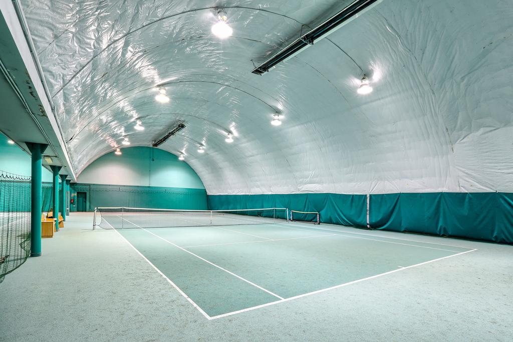 Hotel Tenis 츠르자체 외부 사진